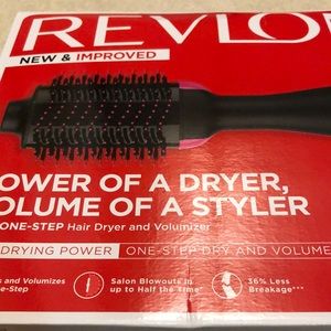 ❤️Revlon One Step Hair Dryer and Volumizer❤️